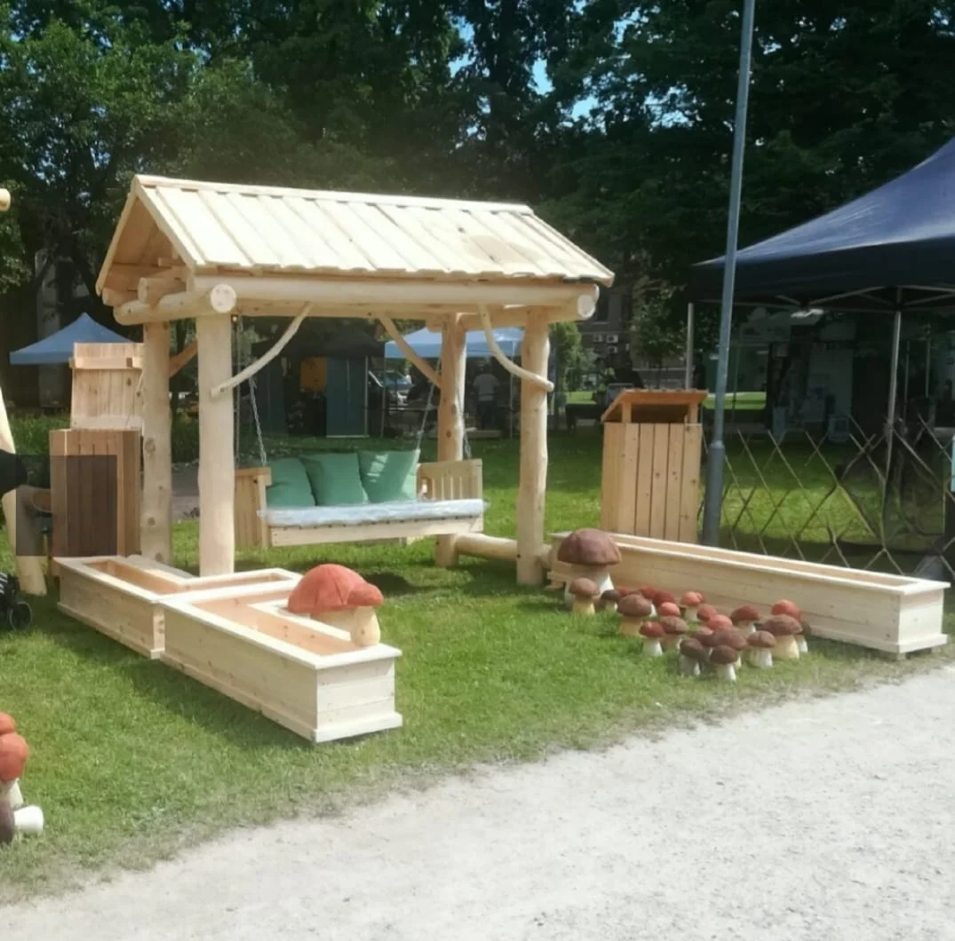 Šūpoles ar krēslu dārzam